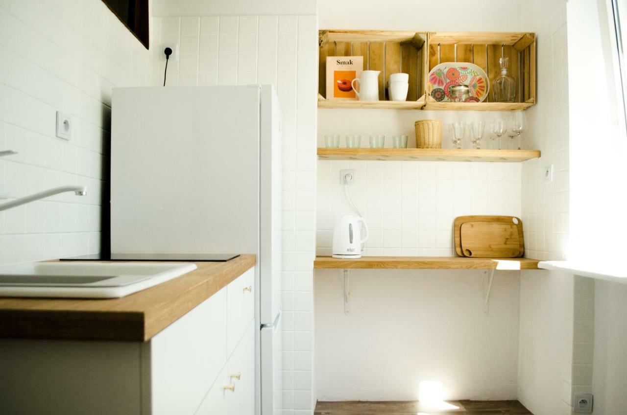 Slow Life Apartment Next To Metro Station Varsovie Extérieur photo
